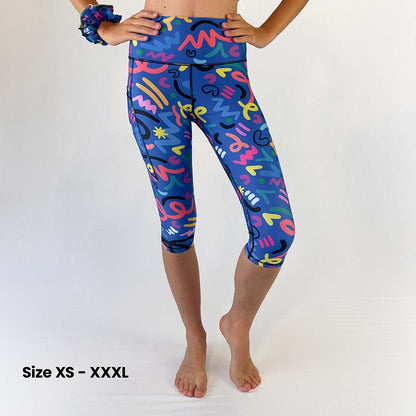 Front view of Art2Go 3/4 length leggings with pocket in Barcelona design