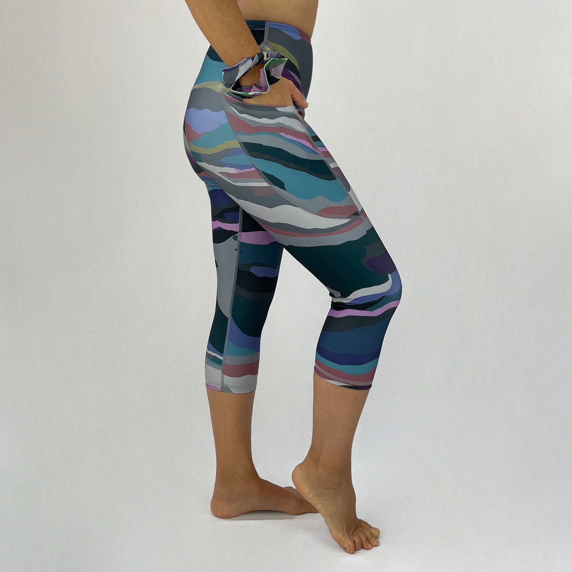 Ethical High Waisted Leggings in Flow design by Monique Baqués side pocket