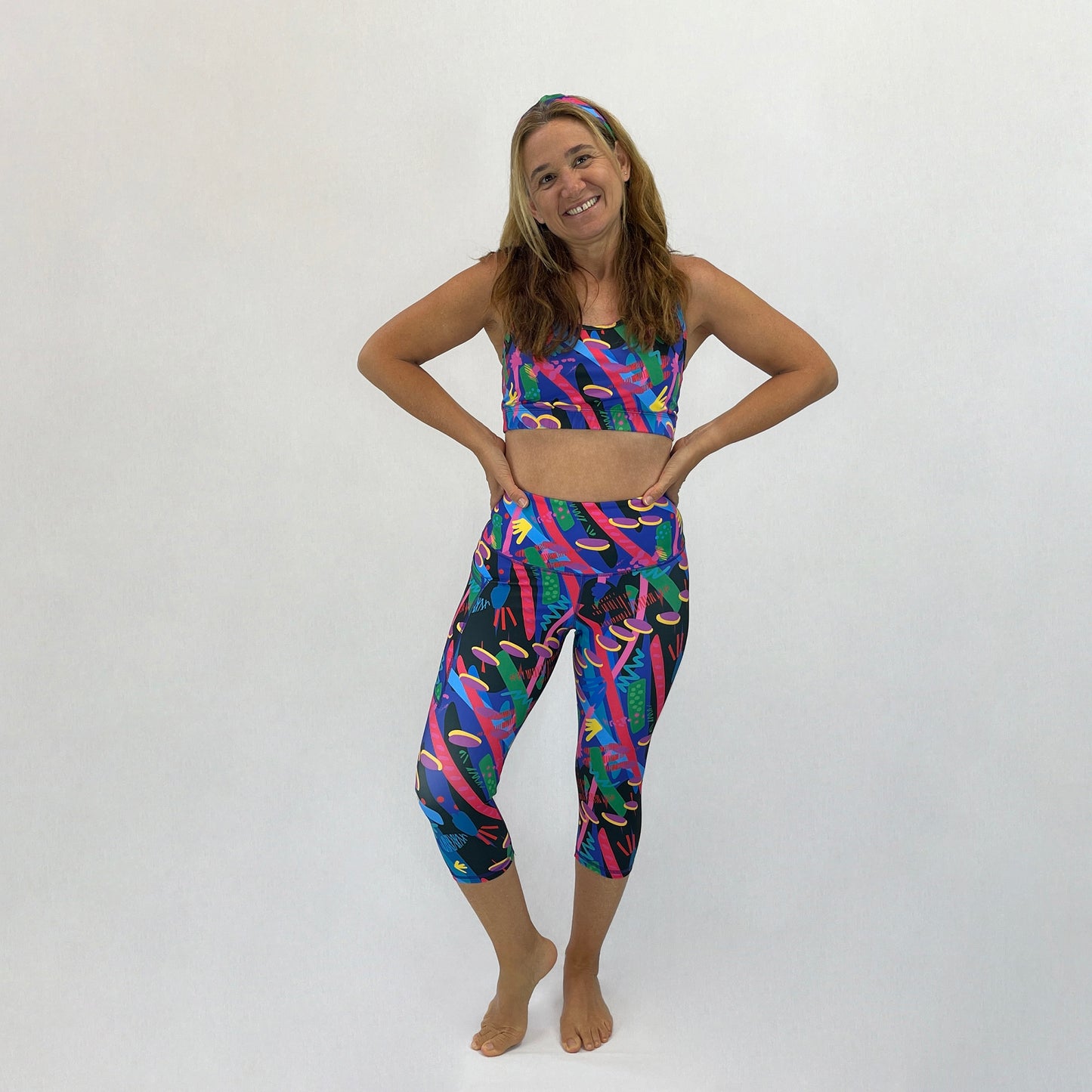 Ethical High Waisted Leggings in Olympia design 3/4 length full body