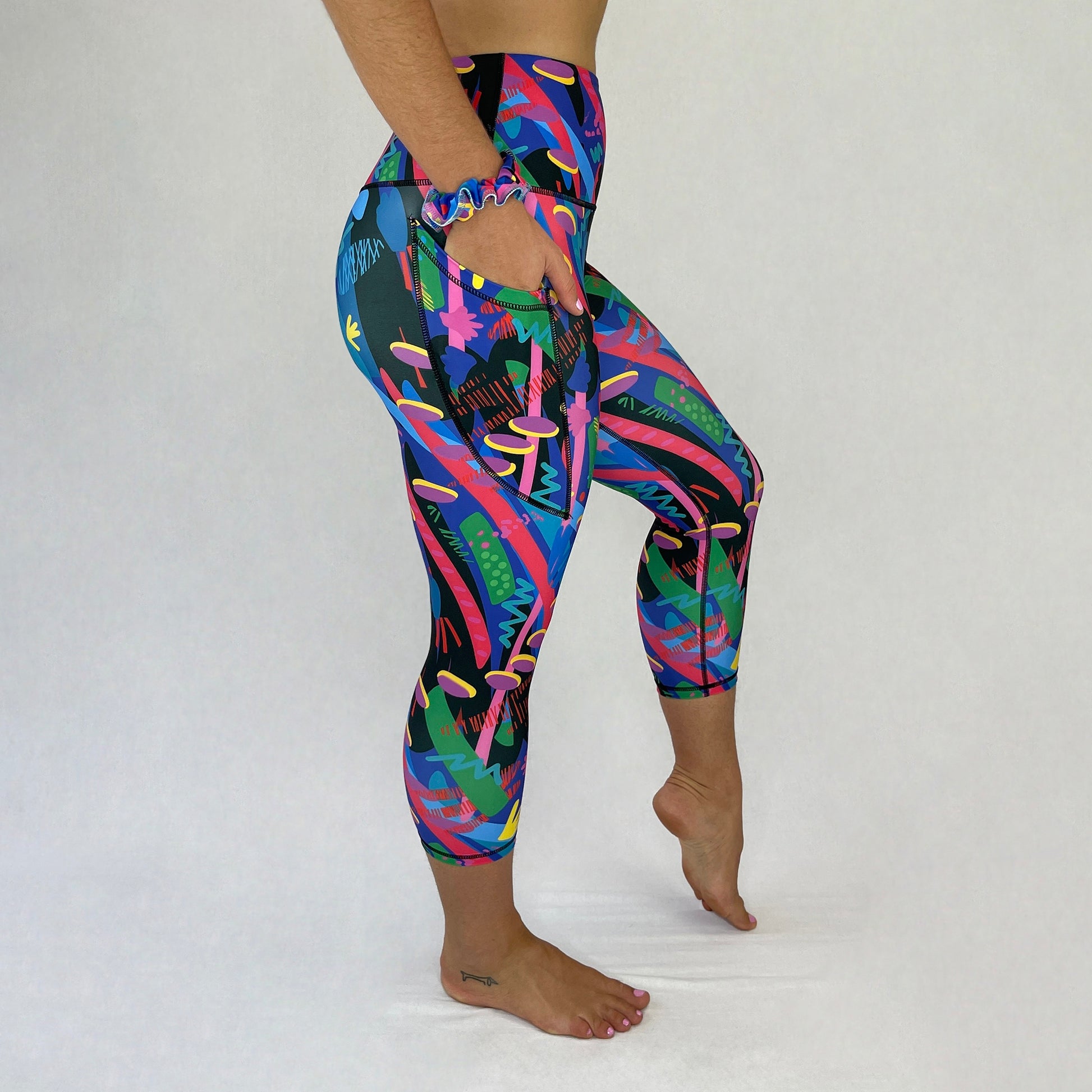 Art2Go 7/8 leggings Olympia by Monique Baques side pocket