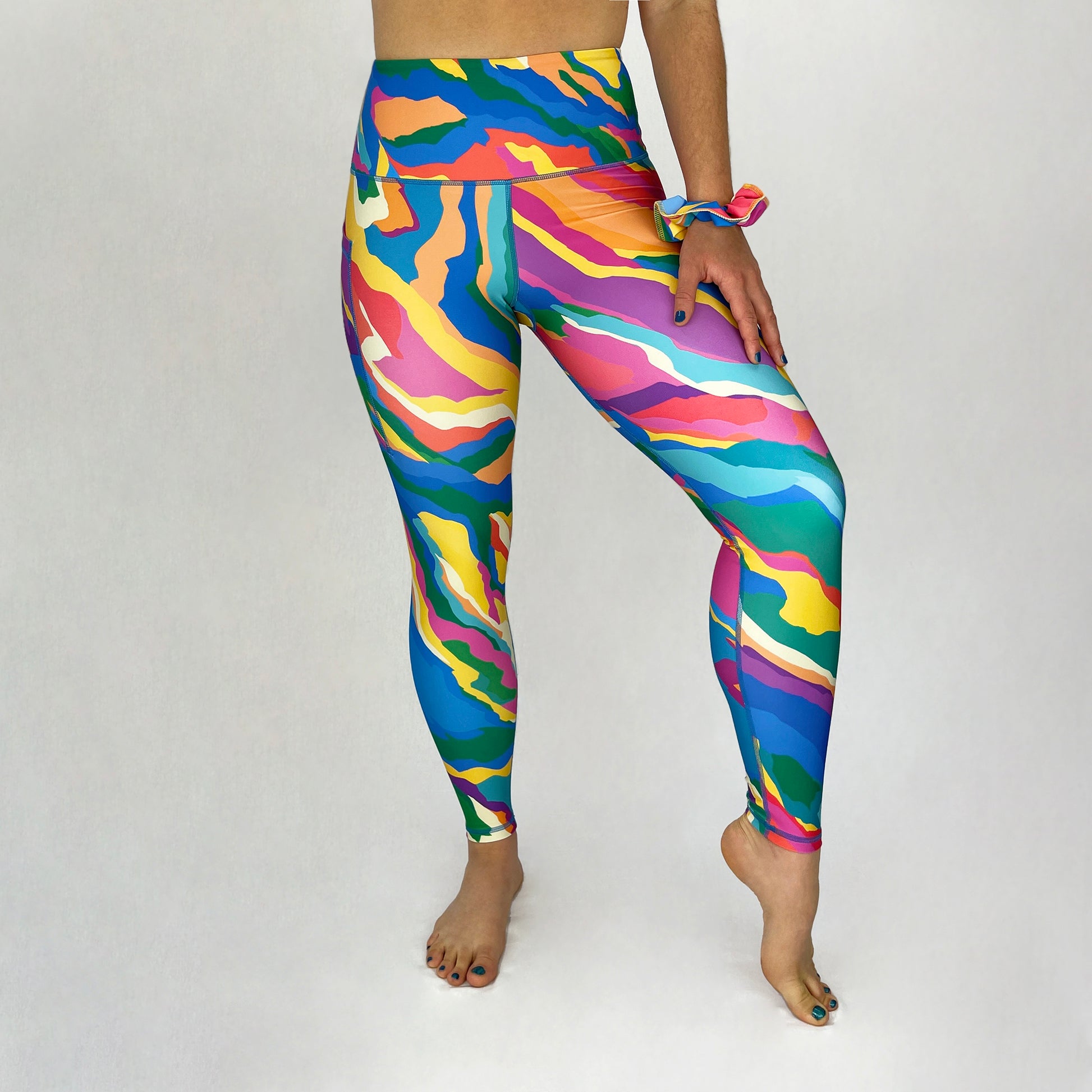 colourful full length leggings with pockets sustainably made with recycled materials - Rainbow - front