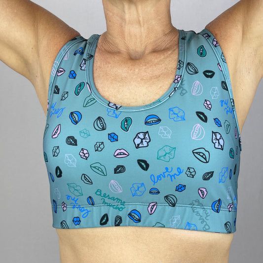 colourful sports bra sustainably made with recycled materials - Besame