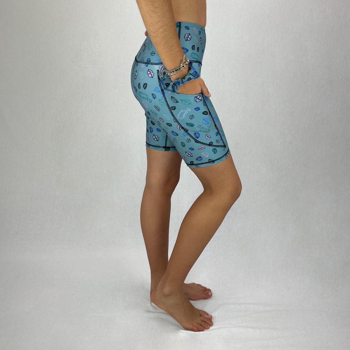 trendy bike shorts in recycled fabric made in Australia - Bésame